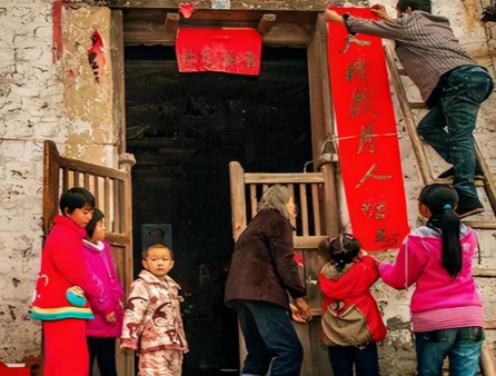 千年传承，共庆新春：中国春节十大风俗探秘