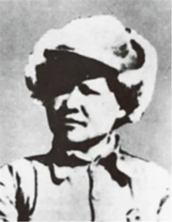 抗战英雄谱|双枪李林：最后一枚子弹射向自己 牺牲时已有身孕